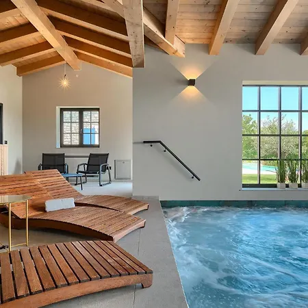 Carinzia Holiday home Porec